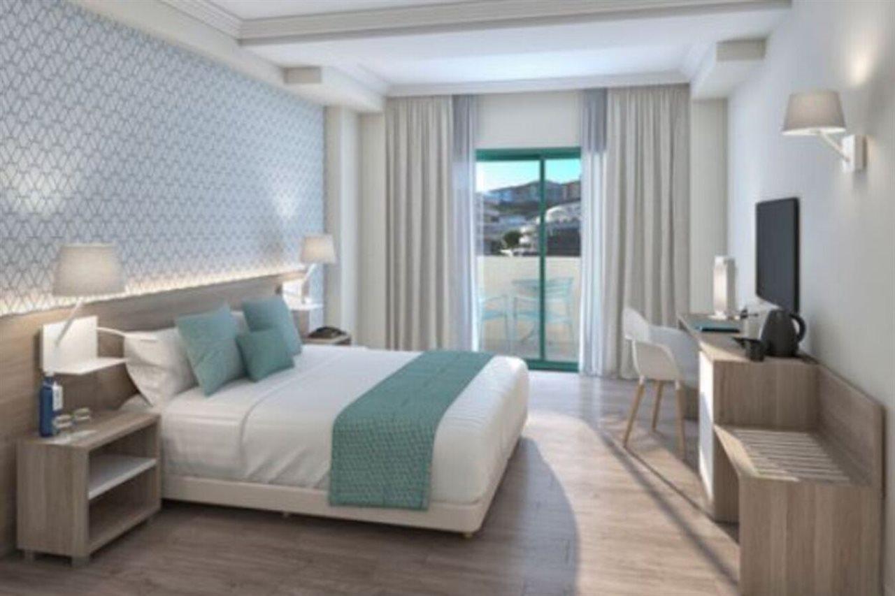 ปาร์เก ซานอันโตนิโอ Hotel ปูแอร์โตเดลาครูซ ภายนอก รูปภาพ