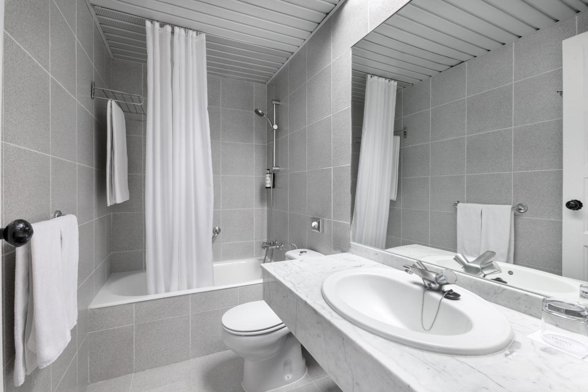 ปาร์เก ซานอันโตนิโอ Hotel ปูแอร์โตเดลาครูซ ภายนอก รูปภาพ