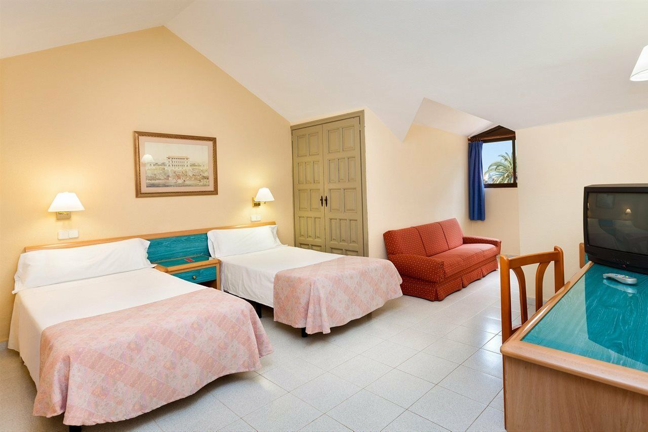 ปาร์เก ซานอันโตนิโอ Hotel ปูแอร์โตเดลาครูซ ภายนอก รูปภาพ